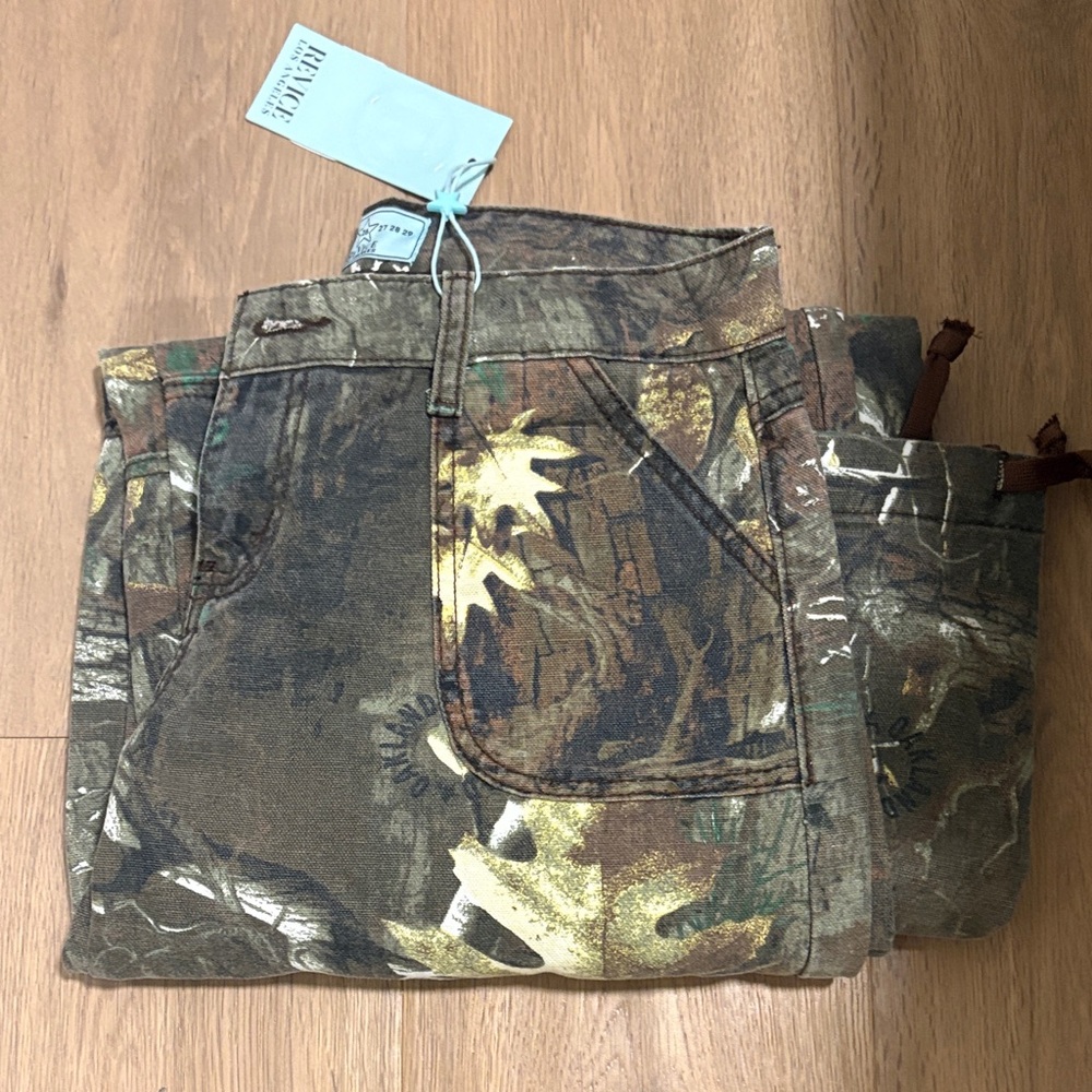 ReviceCamo Print viral pants Multicolor Woodland Pattern, brand new with tags 26